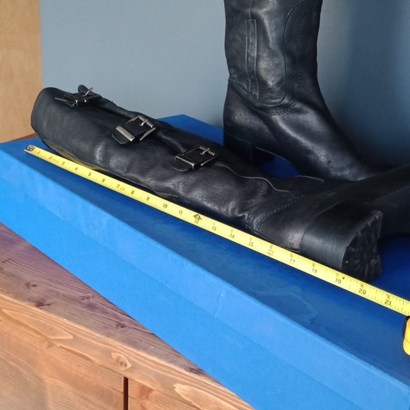 Stuart Weitzman boots
